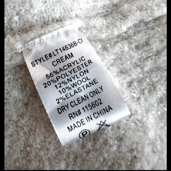 LUSH Cream Balloon Sleeve Sweater Women’s Small soft puff shoulder Crewneck - Picture 10 of 13